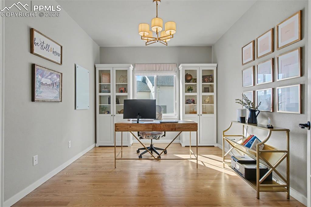 Image 13 of 40: Office