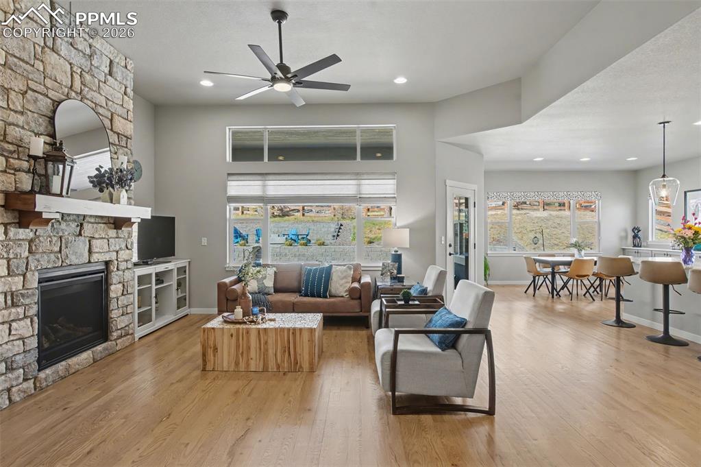 Image 8 of 40: ...adjacent to kitchen and dining...