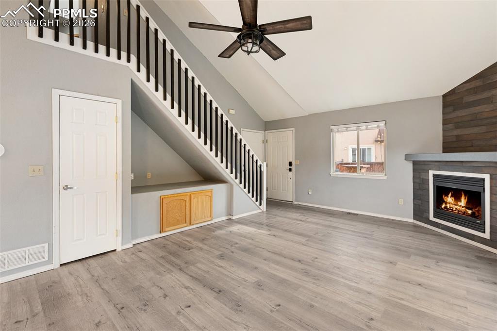 Image 8 of 36: Living Room