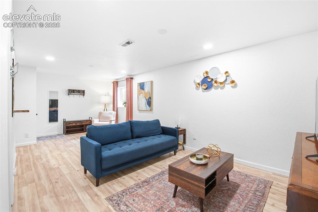 Image 19 of 30: Basement