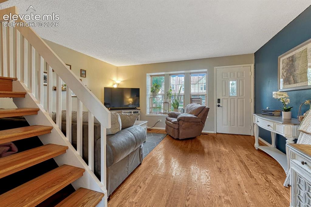 Image 11 of 50: Living Room