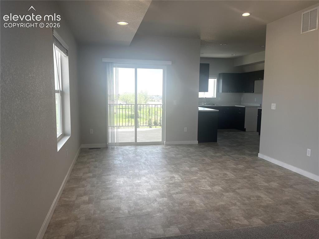 Image 8 of 33: Living Room