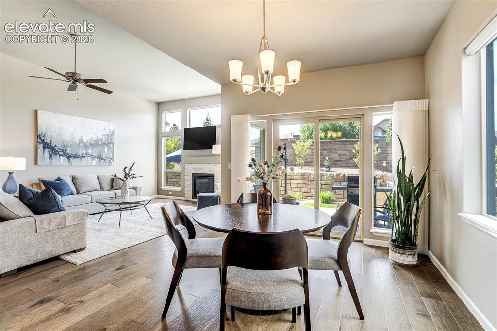 Image 21 of 48: Perfectly positioned between the kitchen and outdoor living spaces, the din