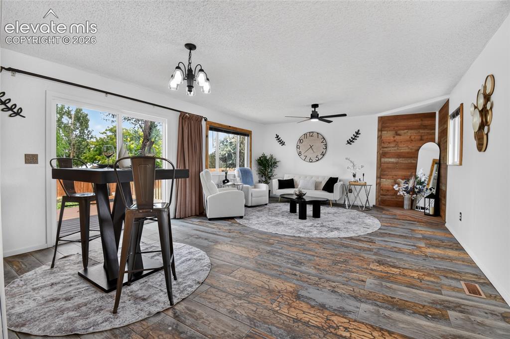 Image 15 of 36: Living Room