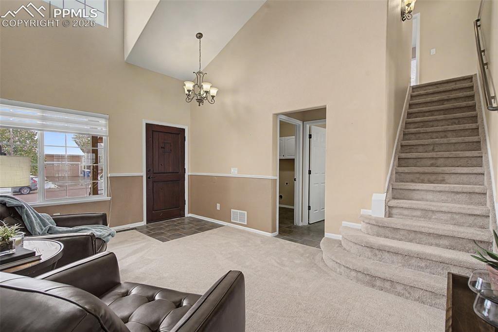 Image 8 of 49: Entry
