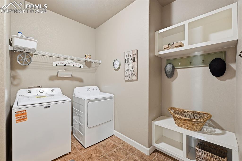 Image 26 of 31: Laundry