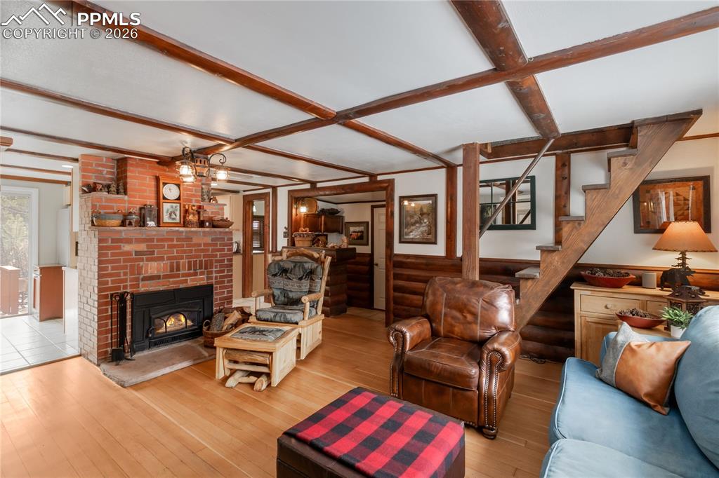 Image 7 of 42: Living Room