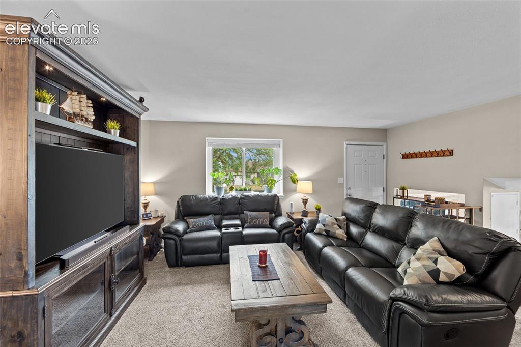 Image 10 of 30: Living Room