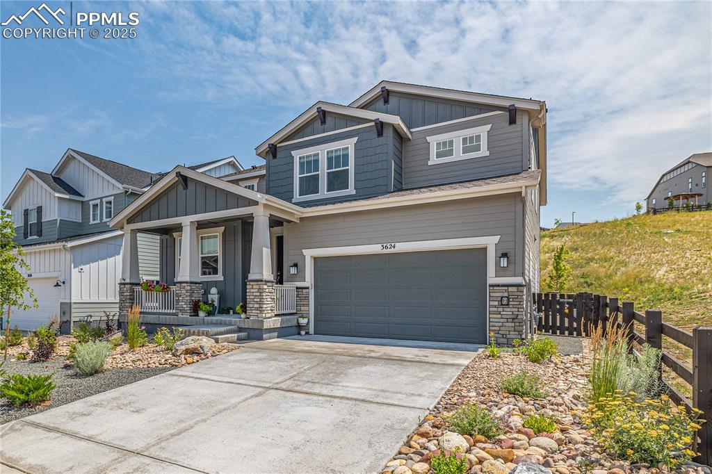 Image 3 of 50: Front of Structure