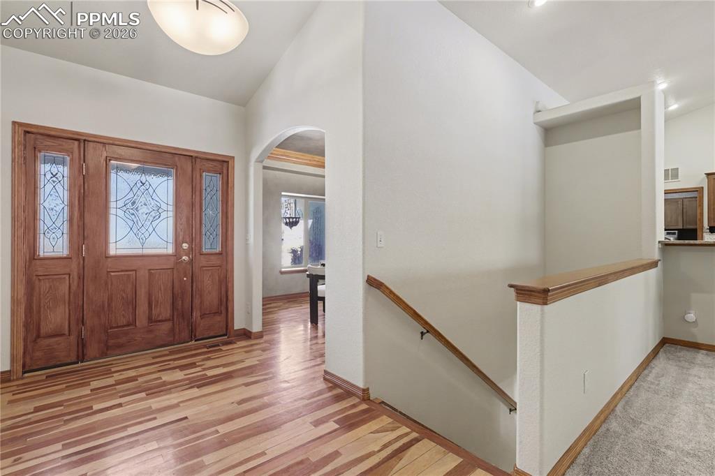 Image 3 of 50: Entry