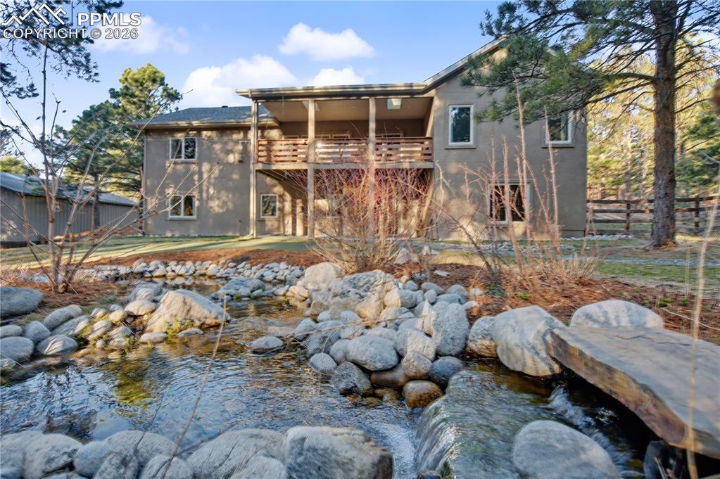 Image 44 of 50: Back of Structure