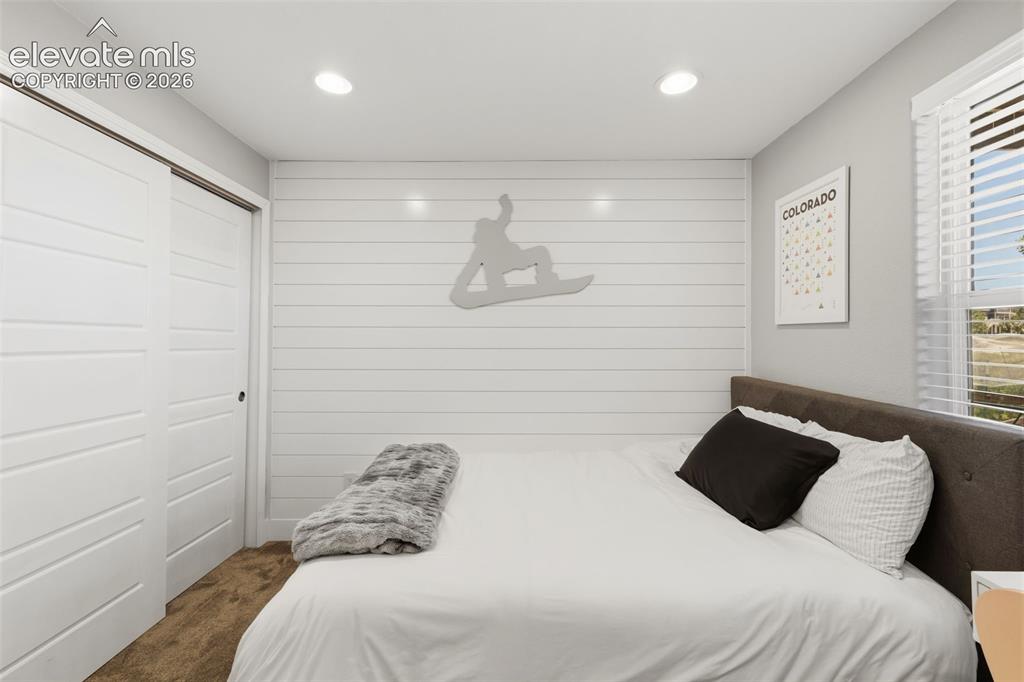 Image 34 of 41: Spacious 4th bedroom in the basement