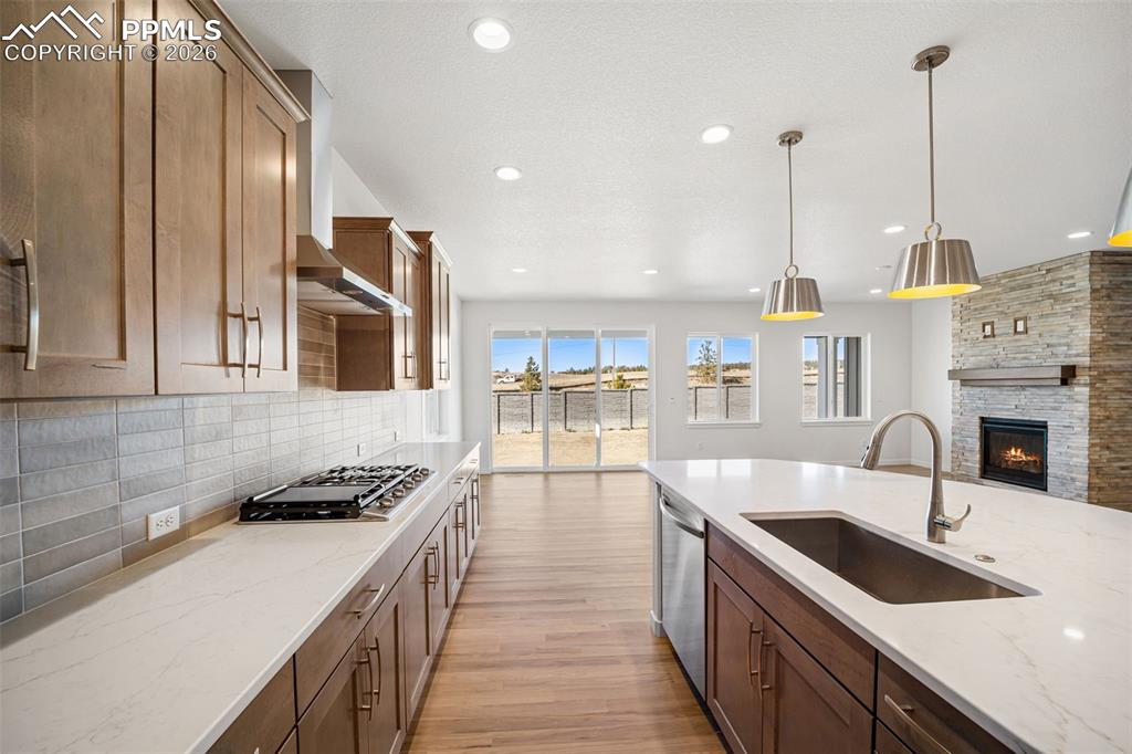 Image 8 of 38: Same plan, different house for visualization purposes