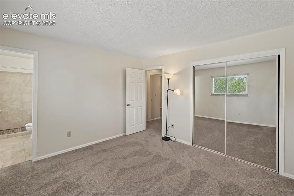 Image 15 of 50: Bedroom