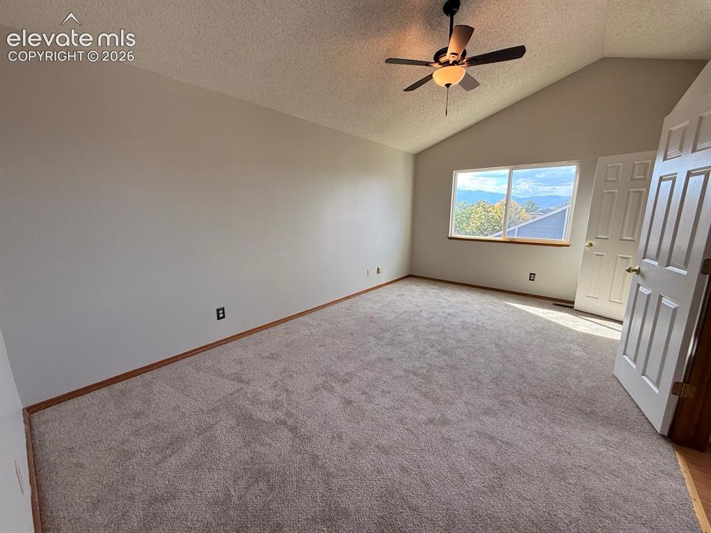 Image 19 of 45: Master Bedroom