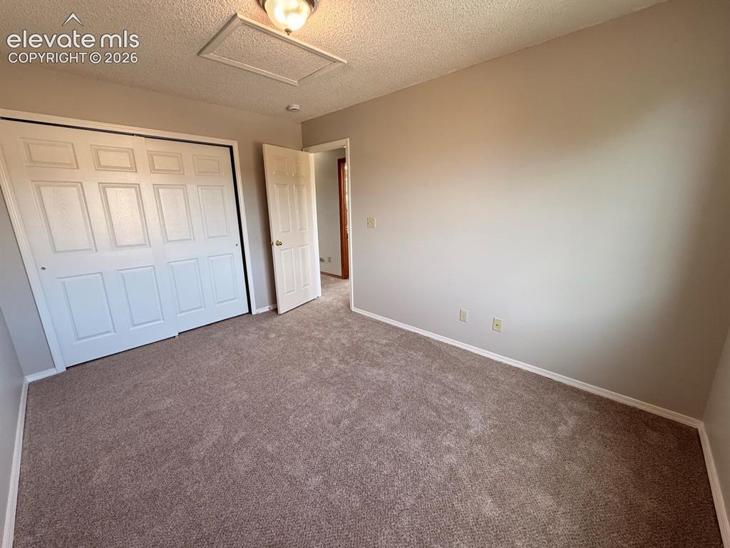 Image 28 of 45: Bedroom