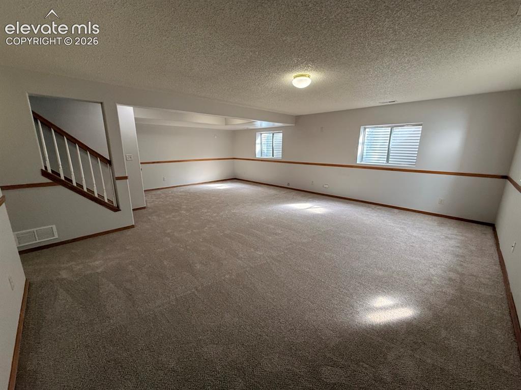 Image 36 of 45: Family Room