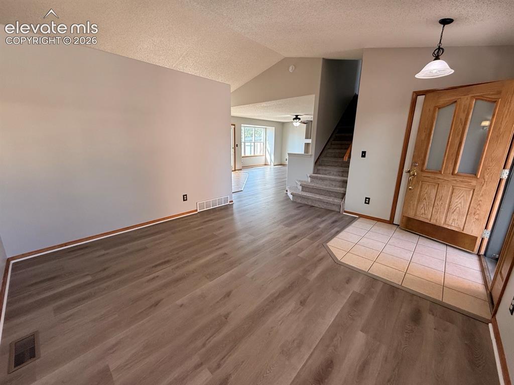Image 4 of 45: Living Room