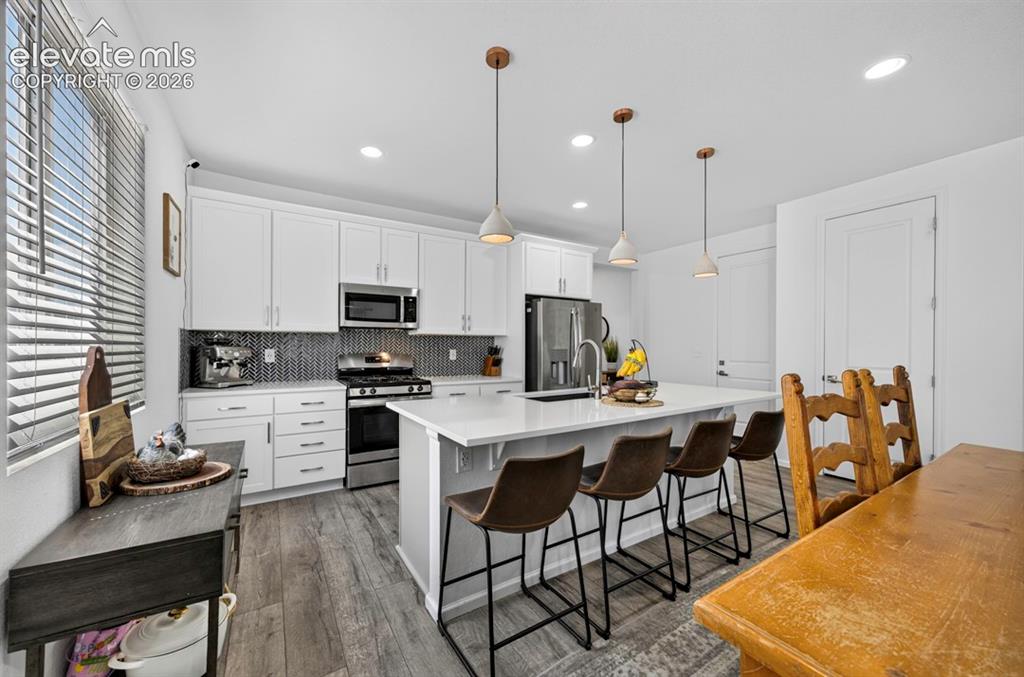 Image 12 of 39: Kitchen