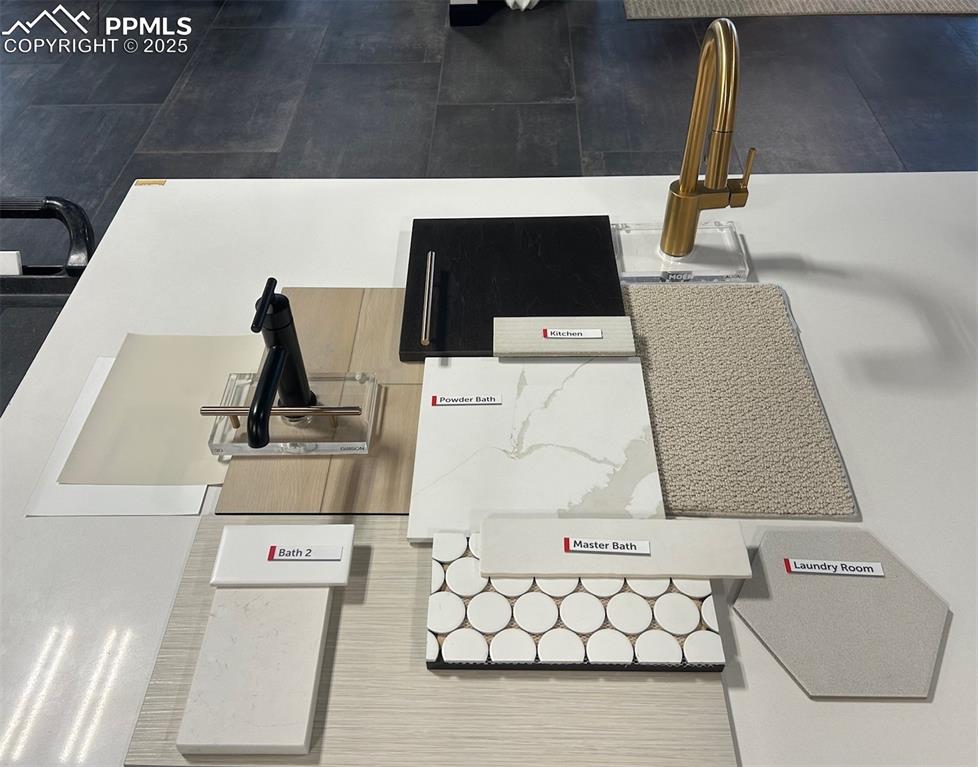 Image 2 of 2: Interior color selections