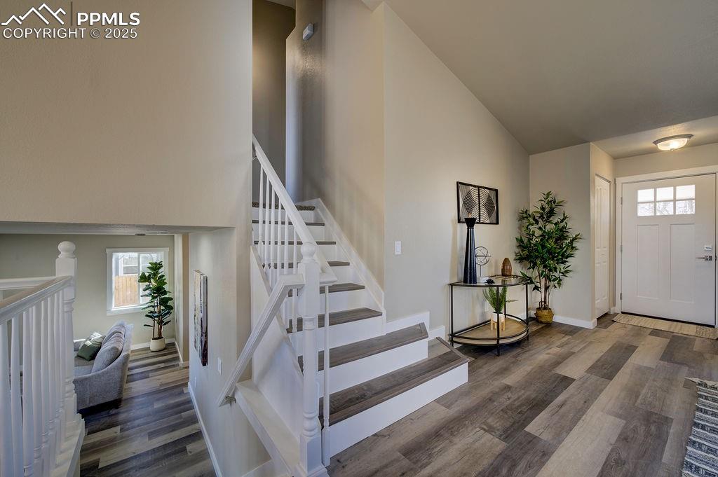 Image 17 of 47: Entry