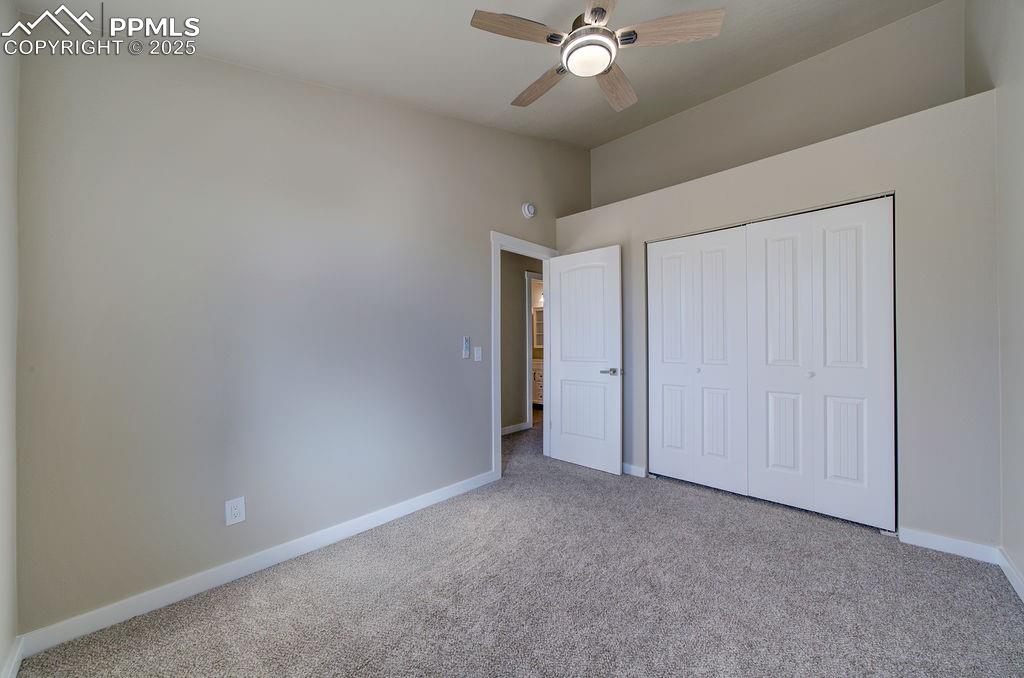 Image 39 of 47: Bedroom