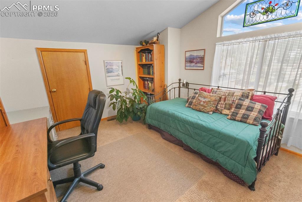 Image 23 of 31: Upper  Level Master Bath