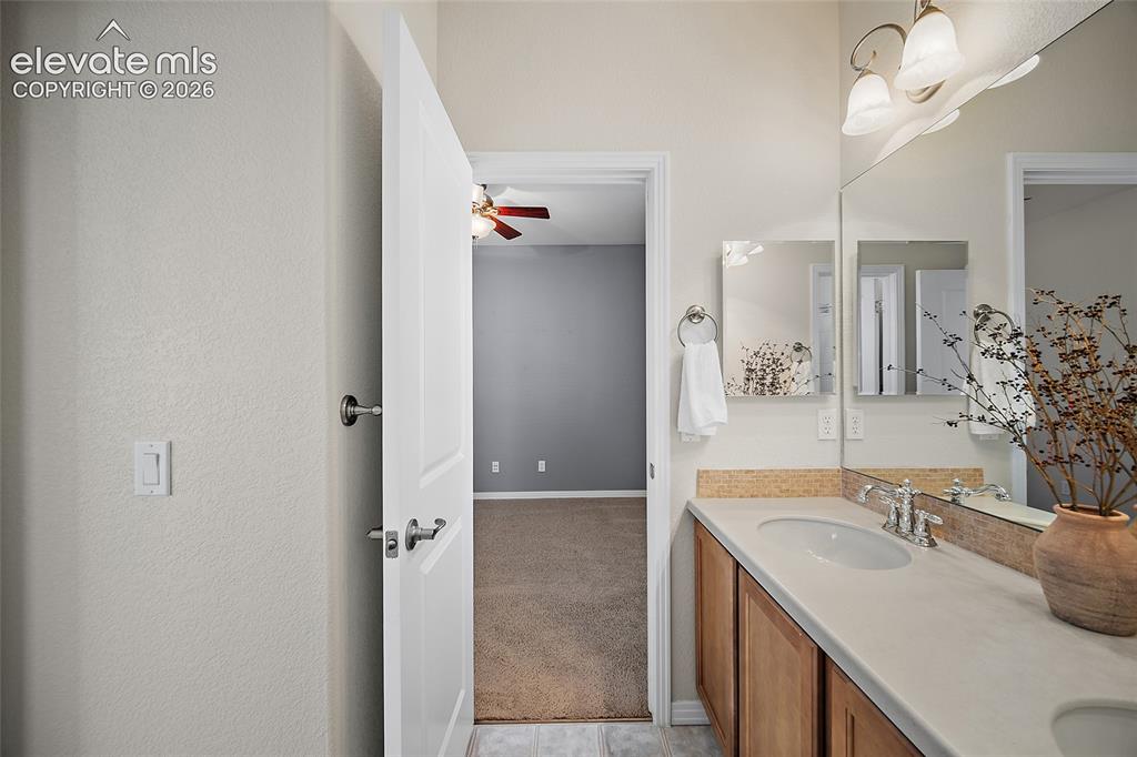 Image 25 of 40: 2nd & 3rd Bedroom have a Jack & Jill Bath