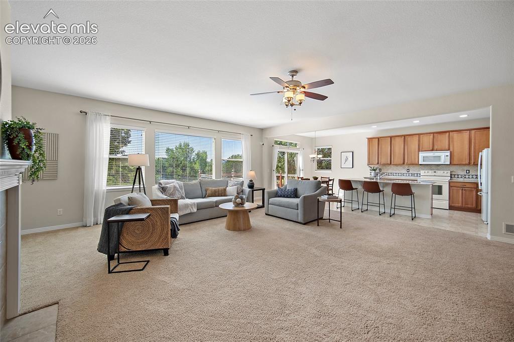 Image 7 of 40: Living Room