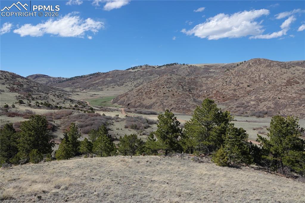 Image 22 of 34: View