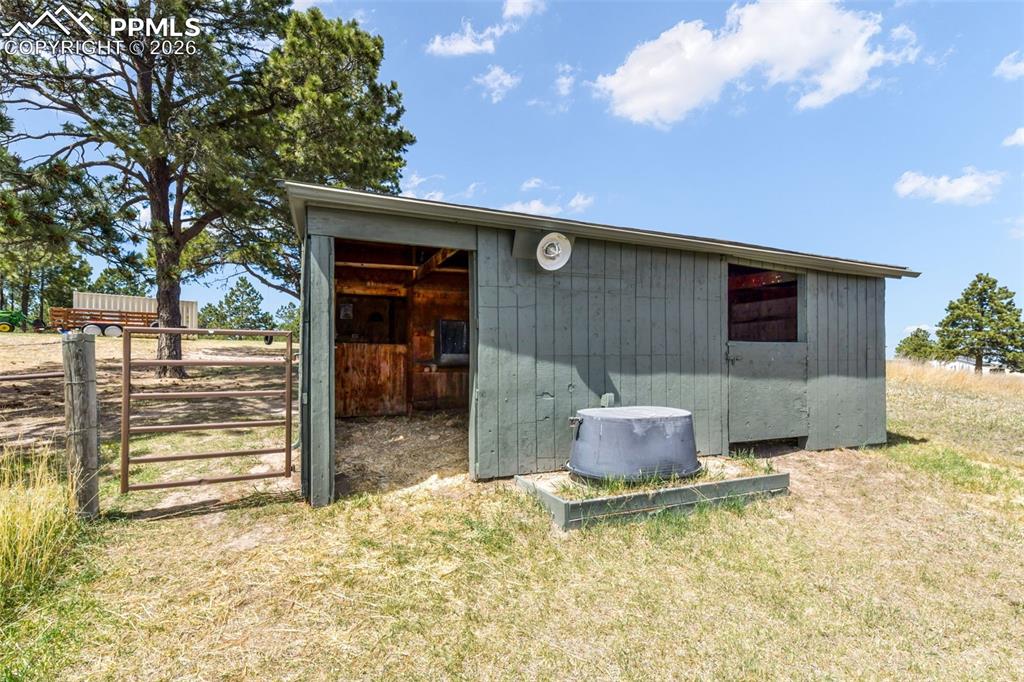 Image 37 of 50: No Description Available