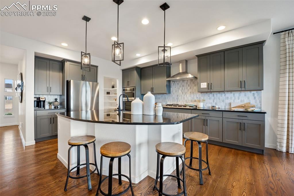 Image 2 of 35: Kitchen