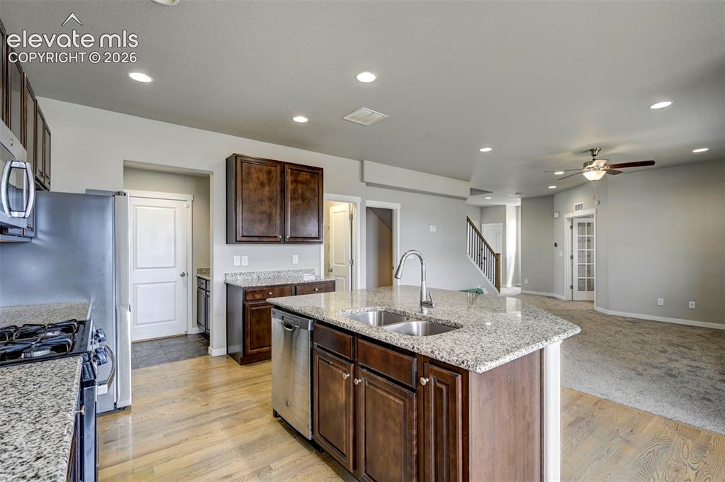 Image 12 of 37: Kitchen