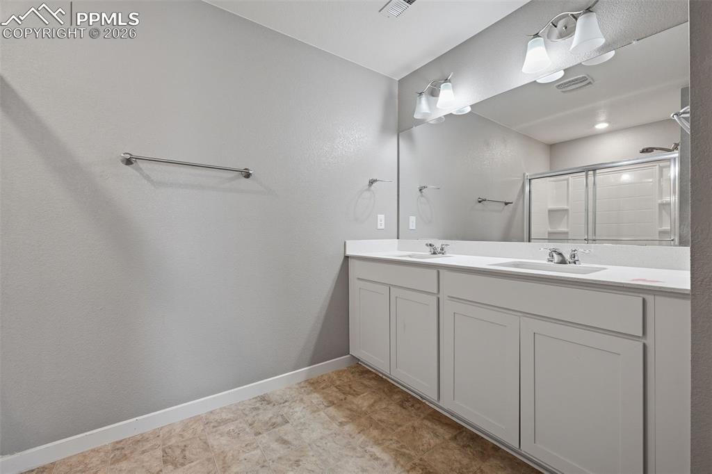 Image 24 of 29: Bath Upper Level