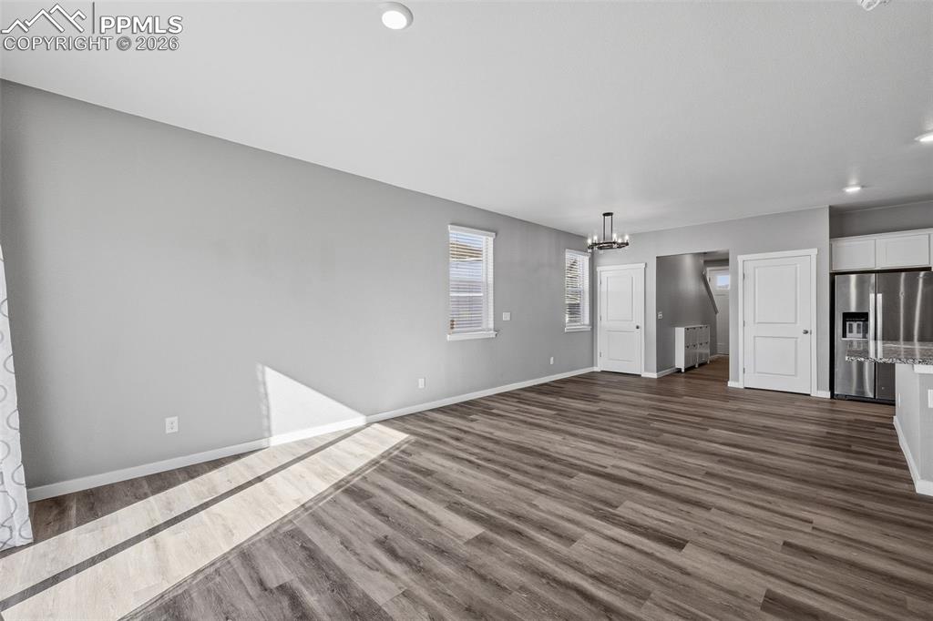 Image 3 of 29: Main Level View