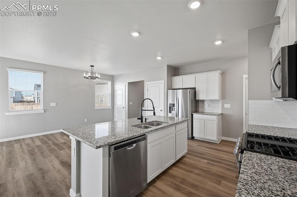 Image 5 of 29: Kitchen