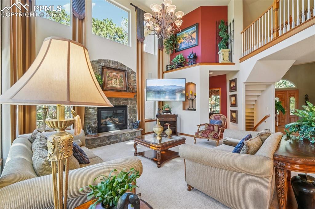 Image 12 of 39: Living Room