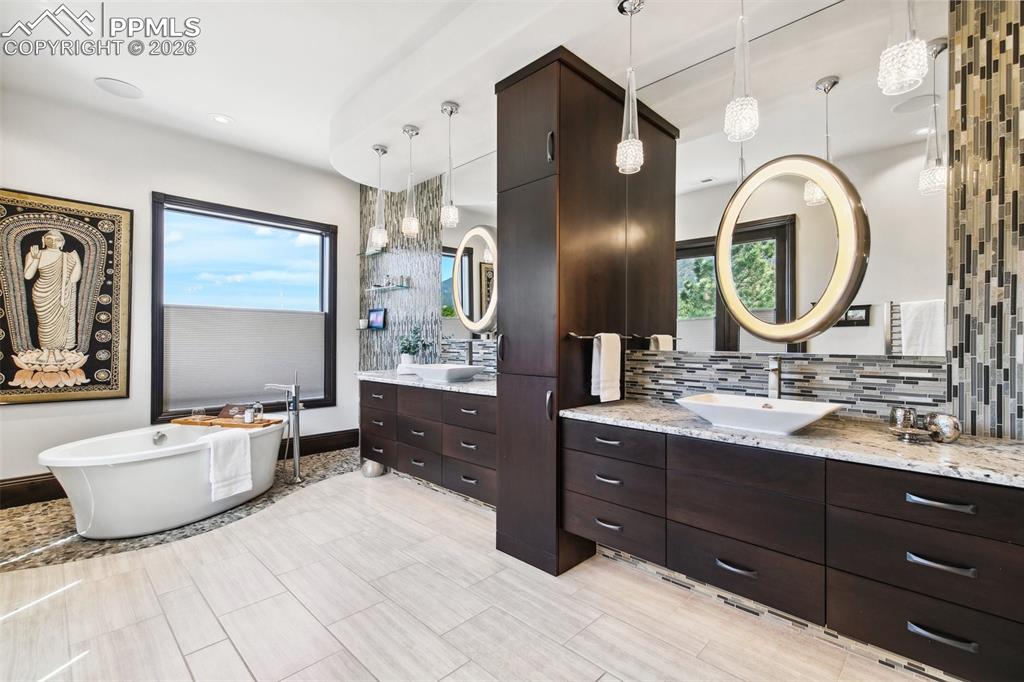 Image 23 of 50: Master Bathroom