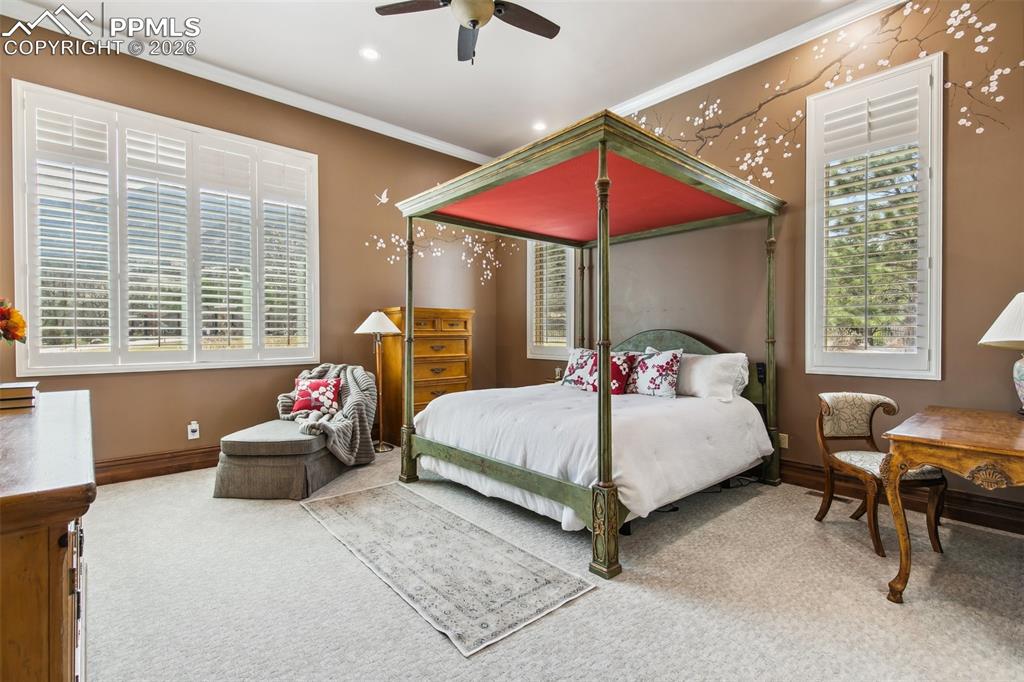 Image 24 of 50: Bedroom