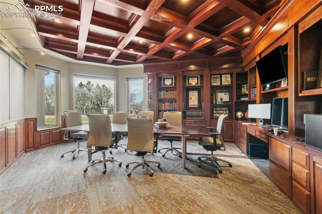 Image 38 of 50: Conference
Room