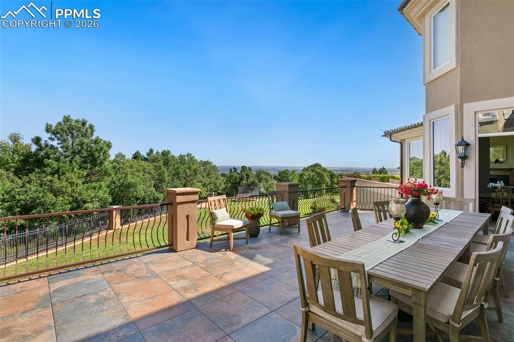 Image 47 of 50: Patio