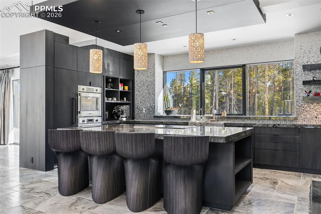 Image 8 of 50: Kitchen