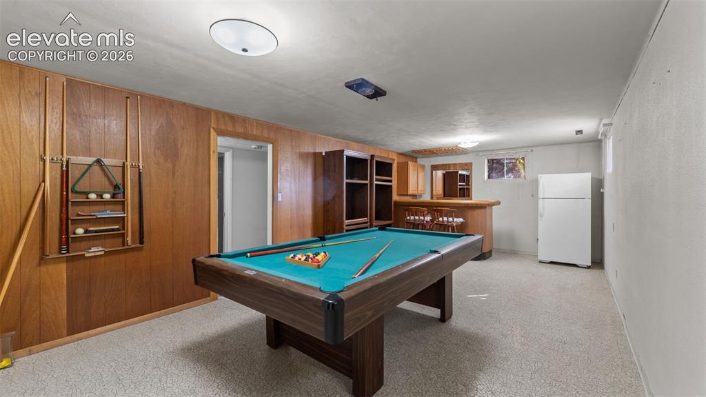 Image 25 of 36: Game Room