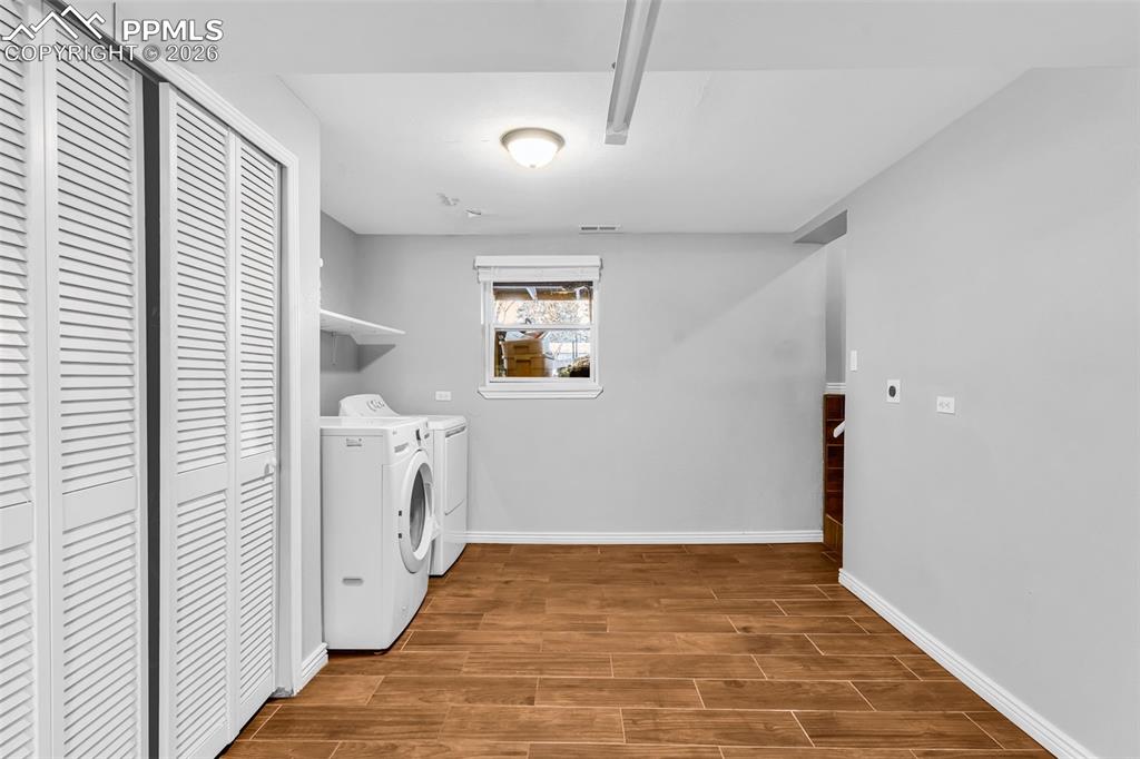 Image 27 of 50: No Description Available