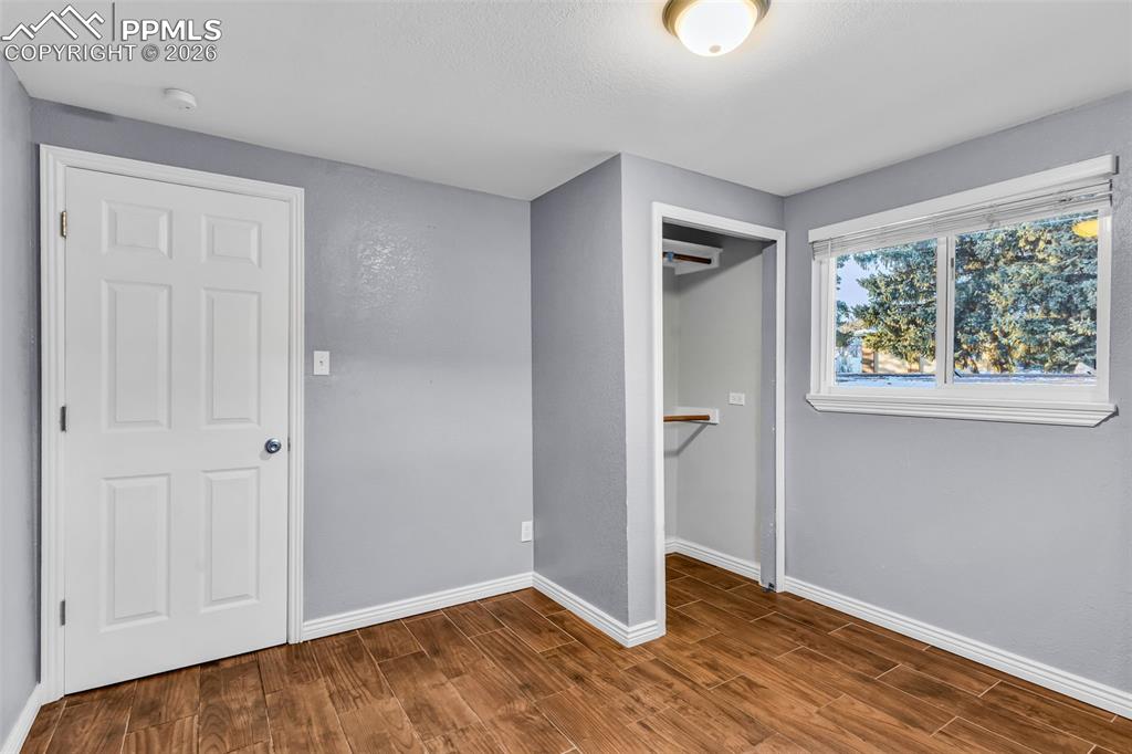 Image 33 of 50: No Description Available