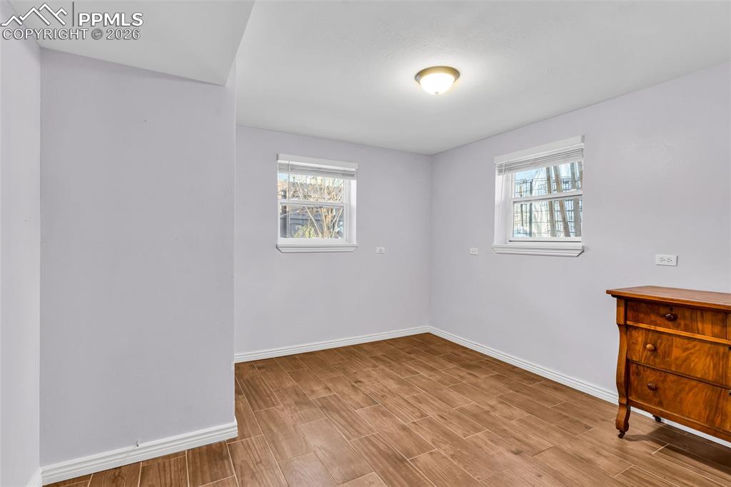 Image 34 of 50: No Description Available