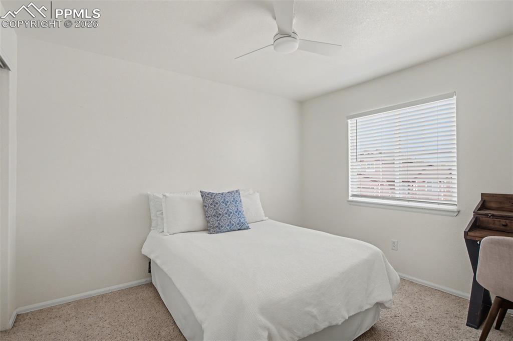 Image 20 of 34: Upstairs