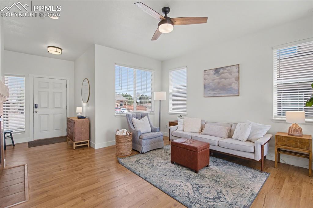 Image 5 of 34: Living Room