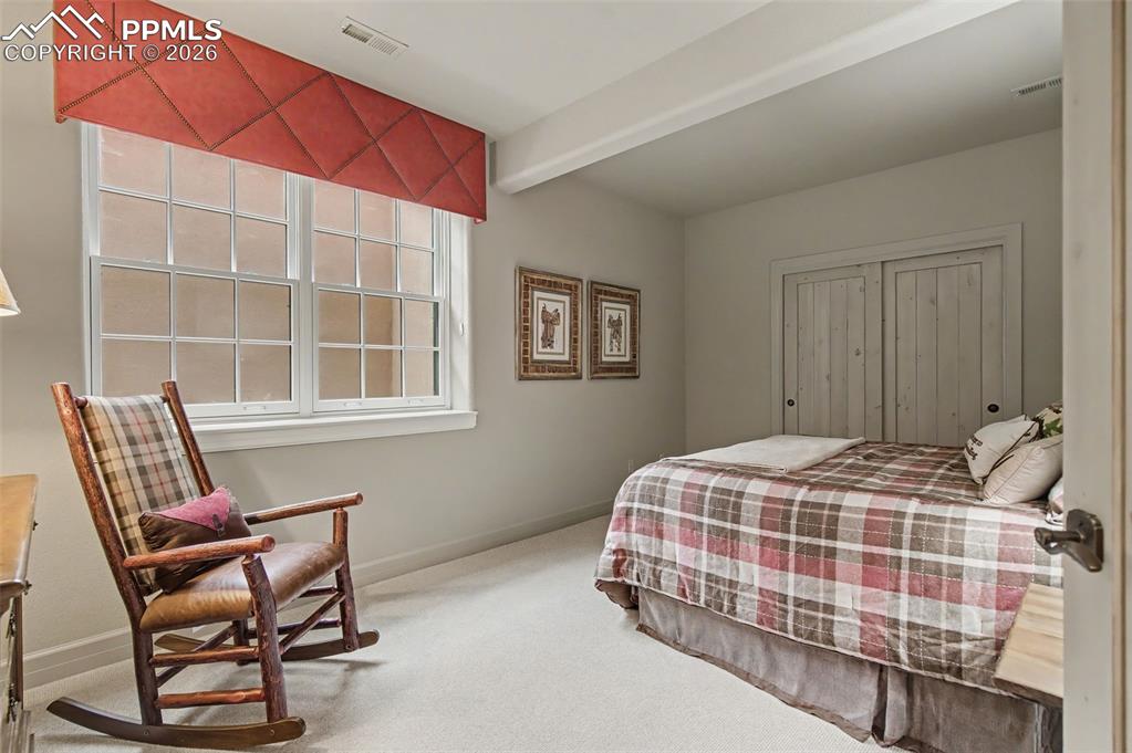 Image 42 of 49: Bedroom