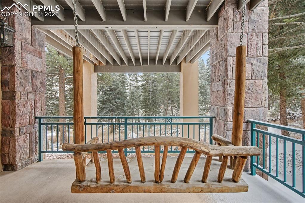 Image 43 of 49: Balcony